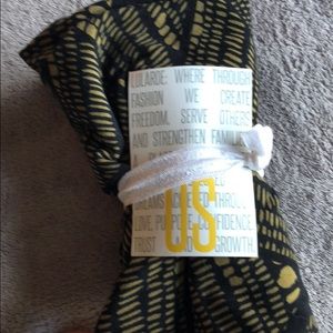 Brand New Lularoe Leggings (size OS)